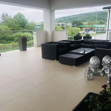 Ubytovanie Pod Bielymi Karpatmi Affittacamere Nové Mesto nad Váhom